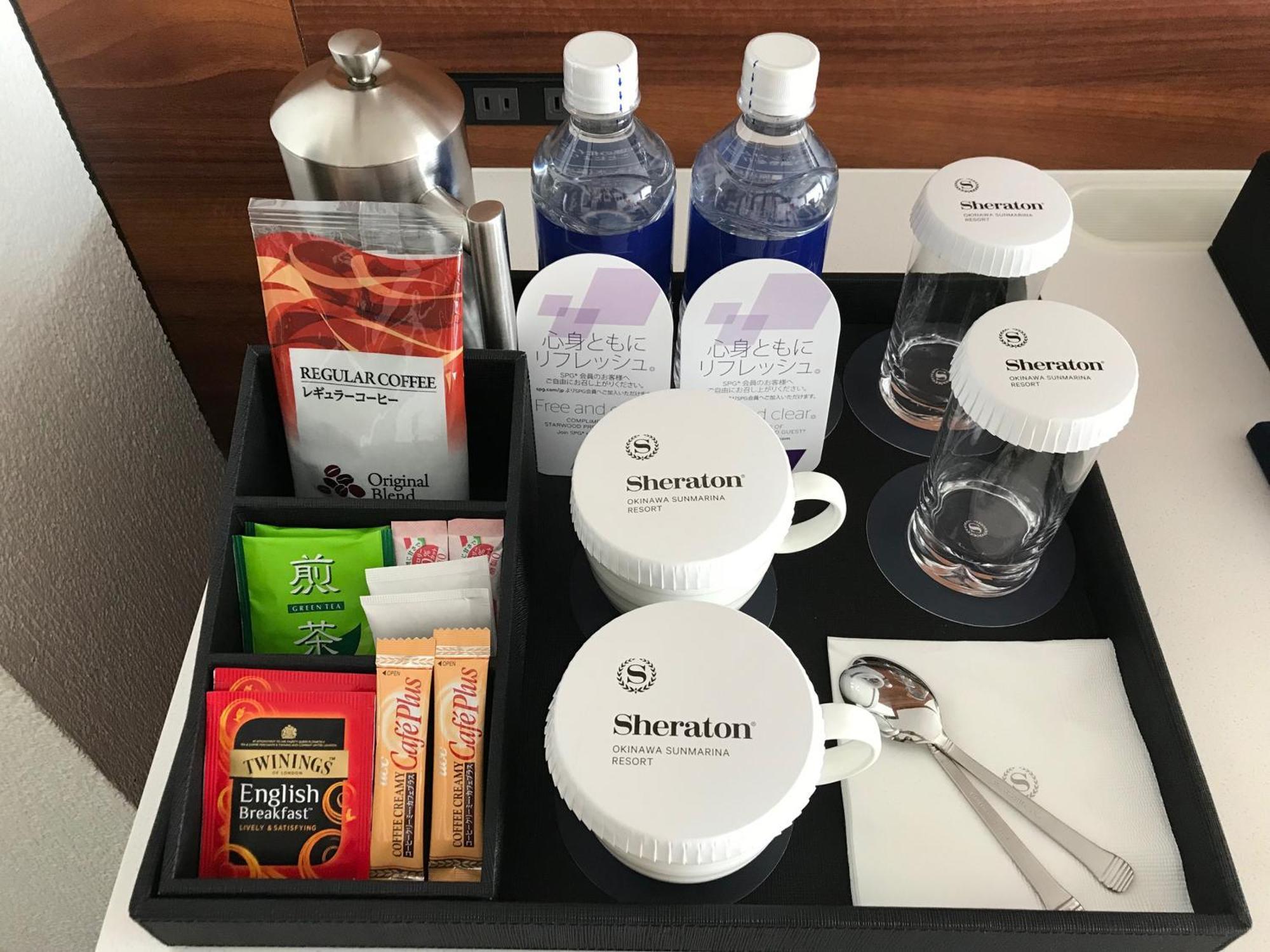 Sheraton Okinawa Sunmarina Resort Onna Rom bilde