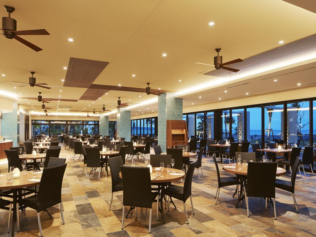 Sheraton Okinawa Sunmarina Resort Onna Eksteriør bilde