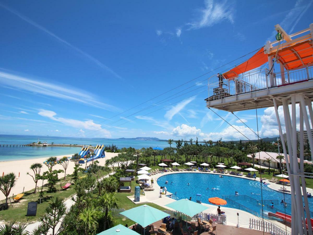 Sheraton Okinawa Sunmarina Resort Onna Eksteriør bilde